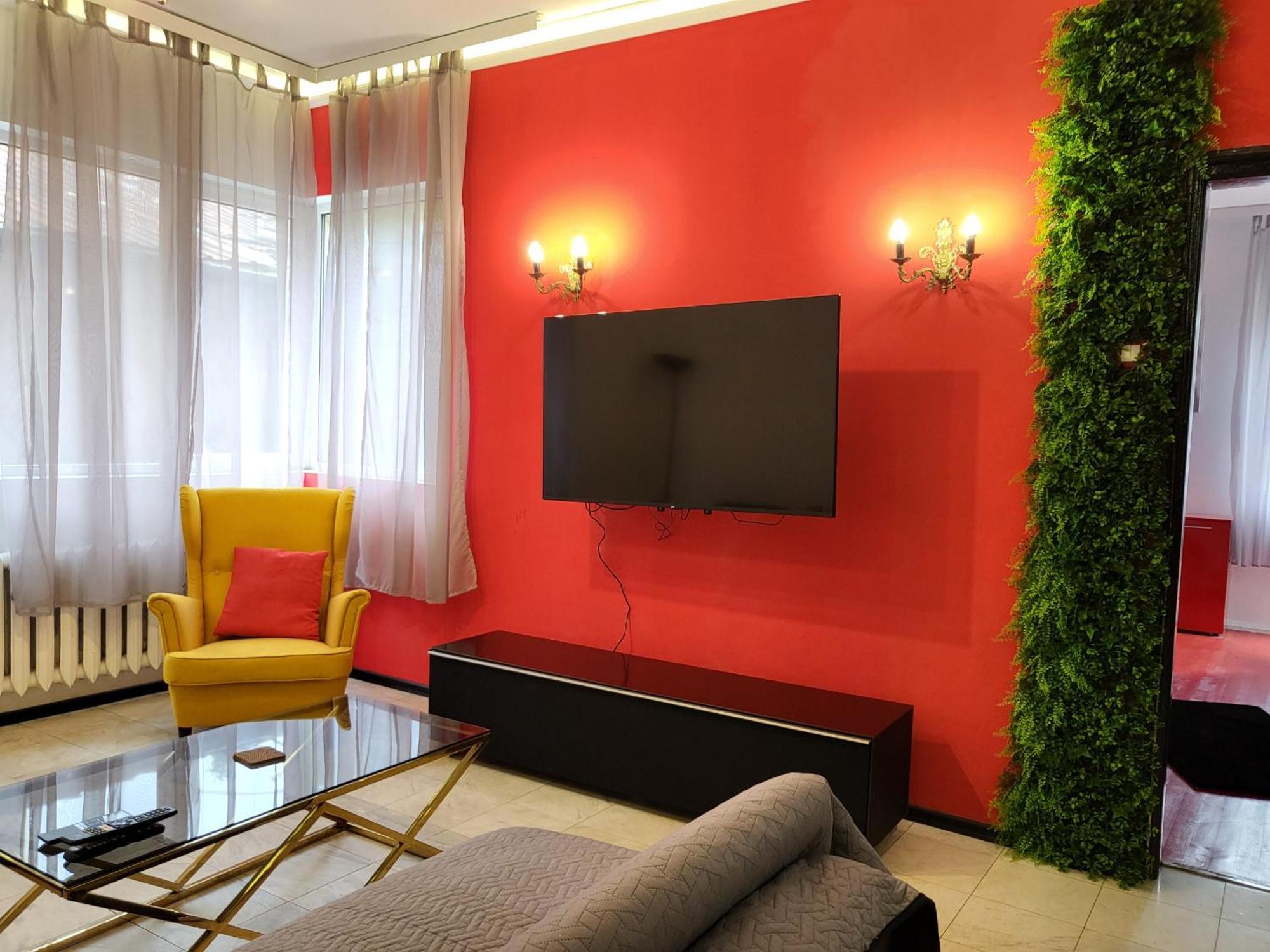 Top Center Cozy And Spacious Apartment โซเฟีย ภายนอก รูปภาพ