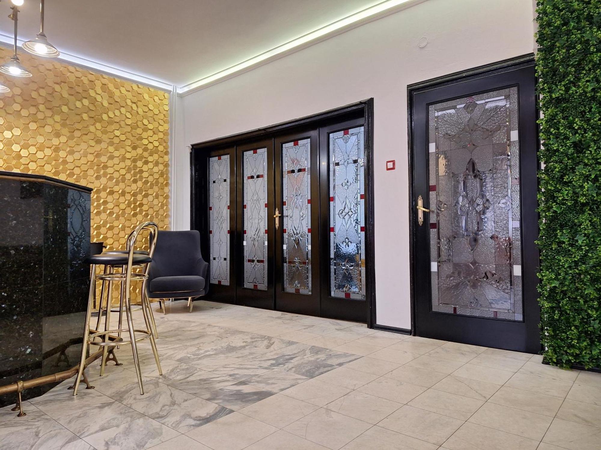 Top Center Cozy And Spacious Apartment โซเฟีย ภายนอก รูปภาพ