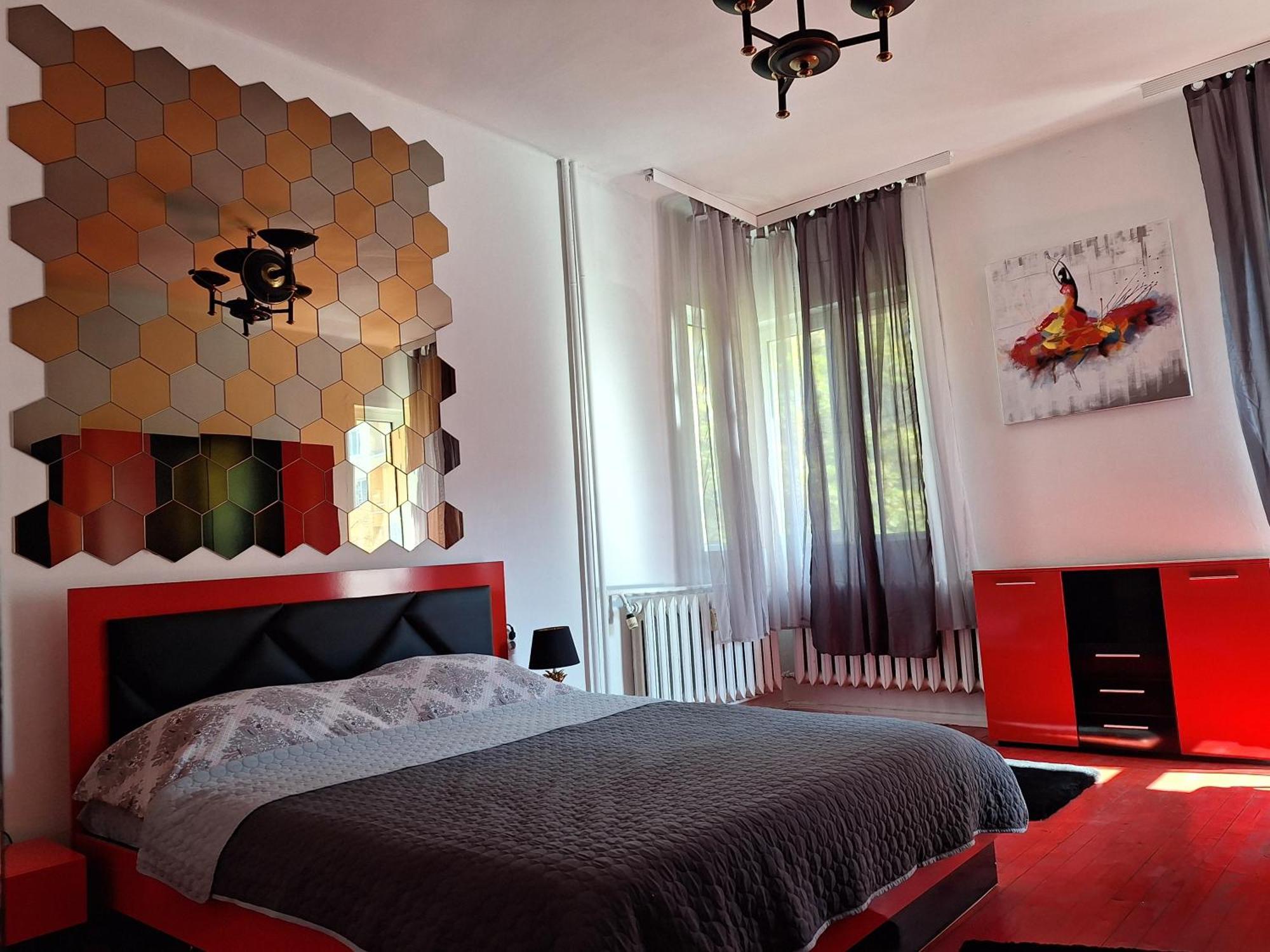 Top Center Cozy And Spacious Apartment โซเฟีย ภายนอก รูปภาพ
