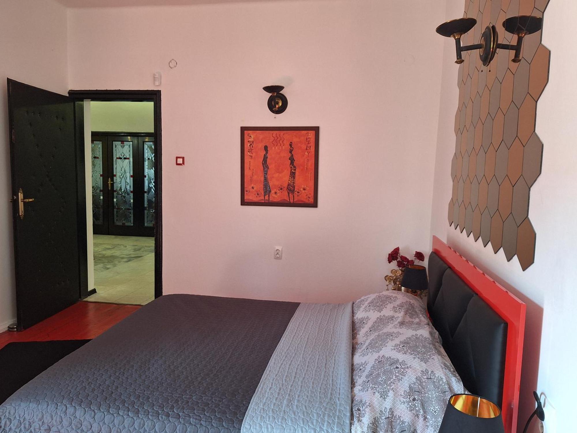 Top Center Cozy And Spacious Apartment โซเฟีย ภายนอก รูปภาพ